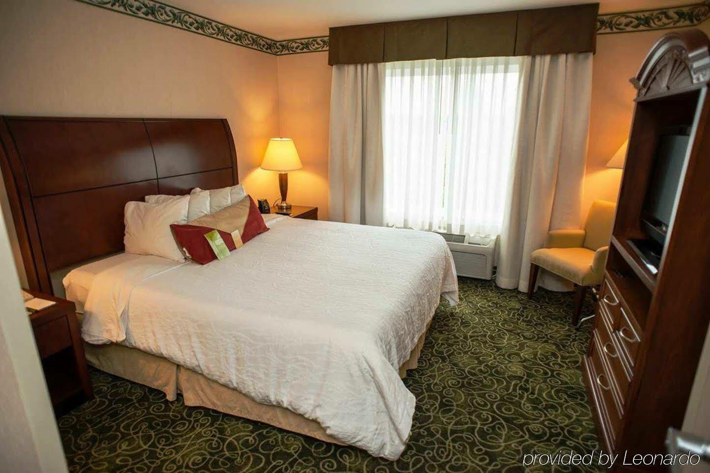 Hilton Garden Inn Portland Airport Екстериор снимка